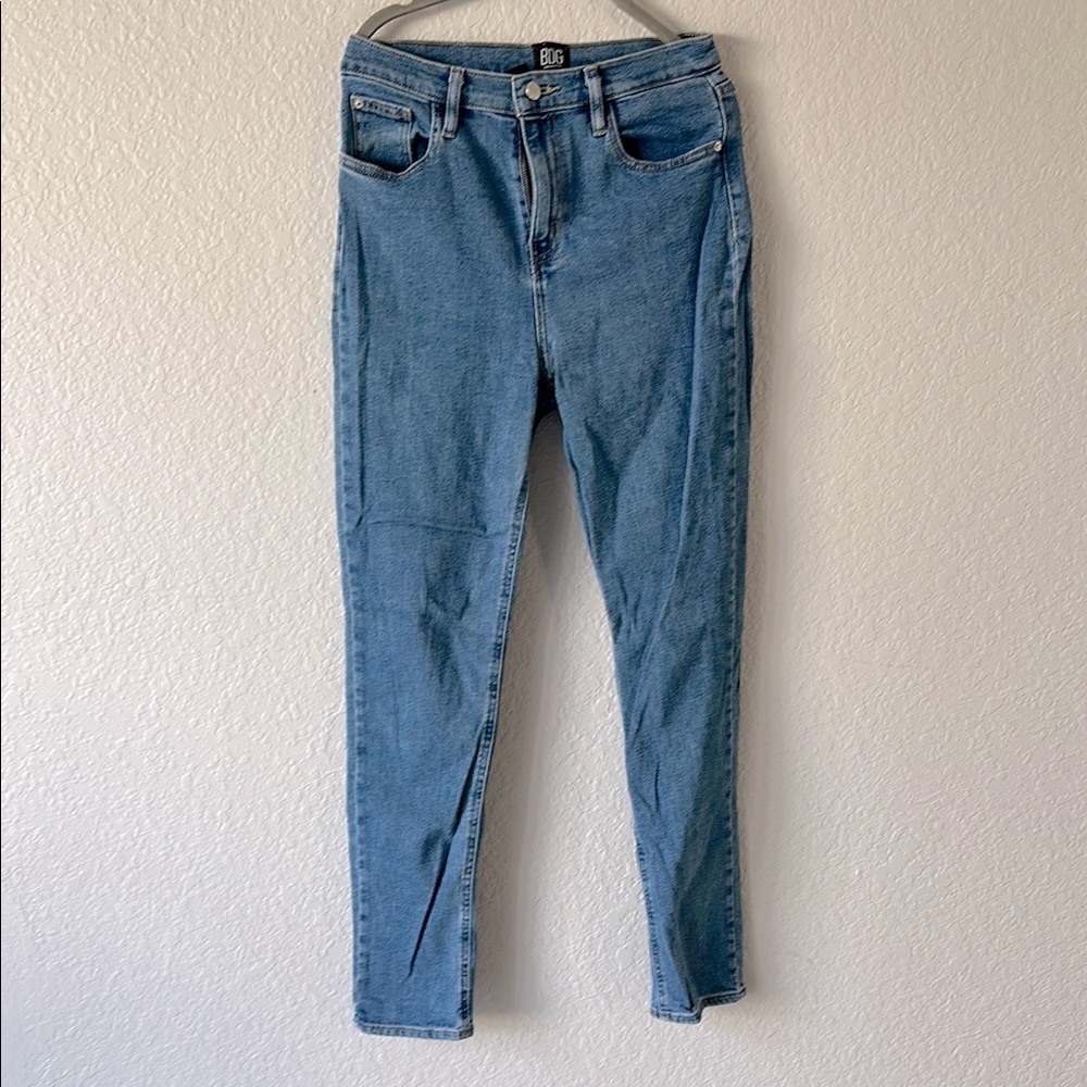 BDG Blue Skinny Jeans – Classic Stretch Denim